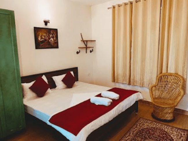 yoga school in rishikesh