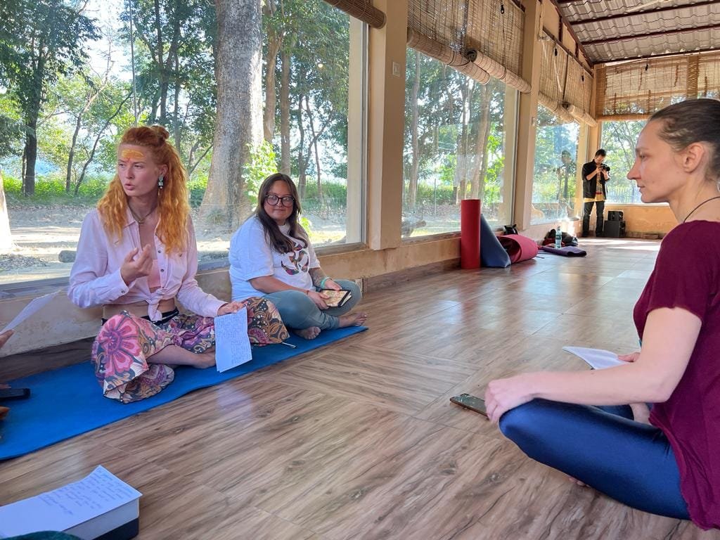 yoga school in rishikesh