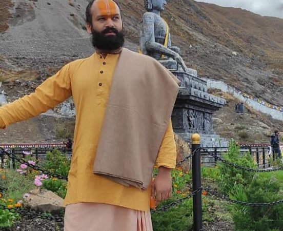 yoga school in rishikesh